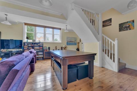 2 bedroom mews for sale, Old School Mews, Staines-upon-Thames, TW18