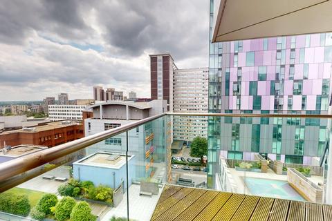 1 bedroom apartment to rent, Tennyson Apartments, Saffron Central Square, Croydon, CR0