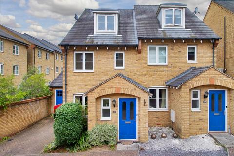 3 bedroom semi-detached house for sale, Underwood Rise, Tunbridge Wells, TN2