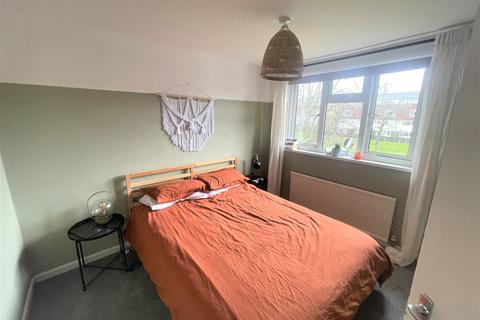 2 bedroom maisonette for sale, Kildare Close, Bordon GU35