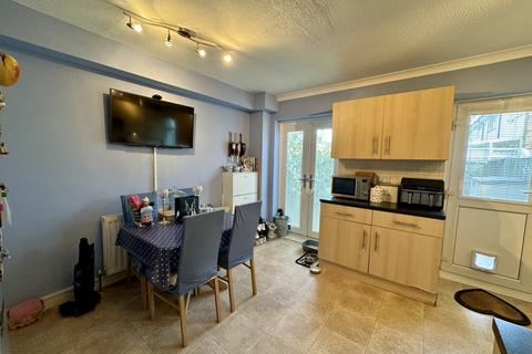 2 bedroom terraced house for sale, Attfield Walk, Eastbourne, East Sussex, BN22