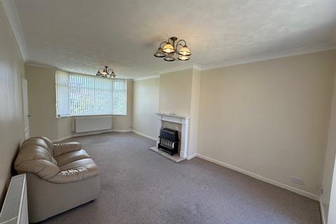 3 bedroom semi-detached house to rent, Leach Lane, Lytham St. Annes, Lancashire, FY8