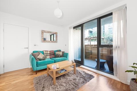 2 bedroom flat for sale, Centenary Heights, Larkwood Avenue, London, SE10