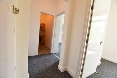 1 bedroom flat to rent, Hart Hill Drive, Luton LU2