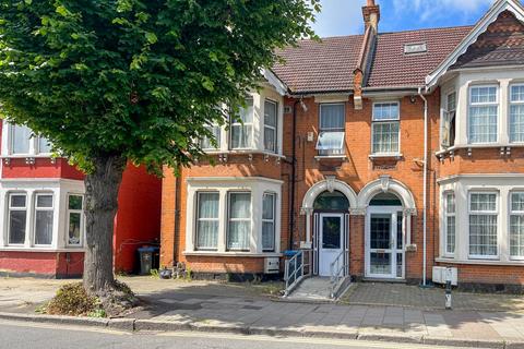 4 bedroom semi-detached house for sale, Ealing Road, Wembley, HA0