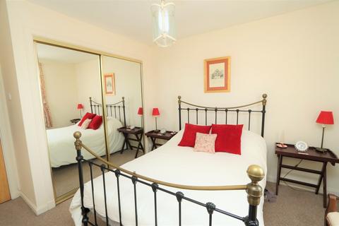 7 Naver Road, Thurso, KW14 7QA