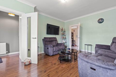 3 bedroom terraced house for sale, Neilston Road, Paisley