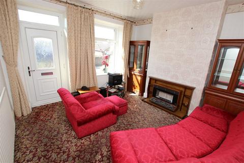 3 bedroom end of terrace house for sale, Burton Road, Monk Bretton