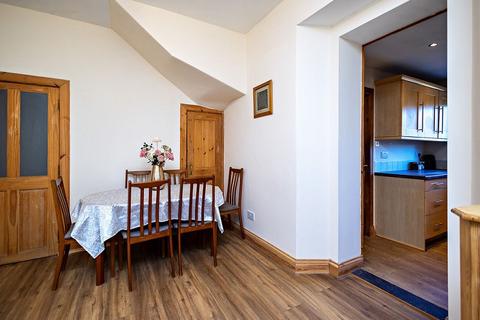 4 bedroom terraced house for sale, Midhurst, Thurso Road, Wick, Highland. KW1 5LE