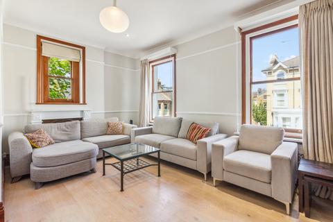 4 bedroom flat for sale, Aspley Road, London