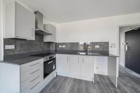 1 bedroom flat to rent, London Road Thornton Heath CR7