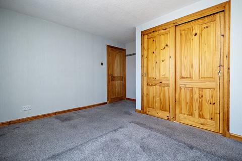 13 Dwarwick Place, Thurso, KW14 8XE