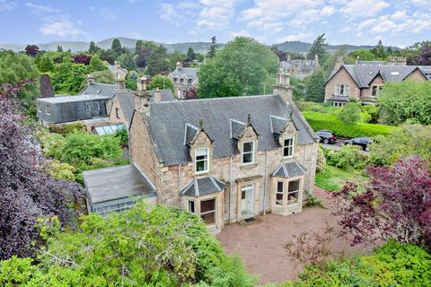 6 bedroom detached house for sale, Old Edinburgh Road, Inverness, Highland