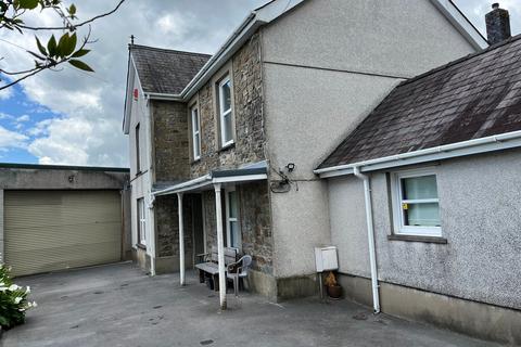 4 bedroom detached house for sale, Brewery Road, Carmarthen, SA31