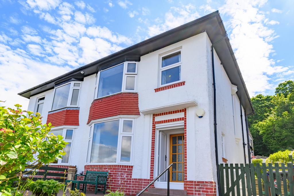 Cloch Road, Gourock, PA19 3 bed semidetached house for sale £250,000