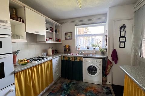 2 bedroom maisonette for sale, Holland Road, Clacton-on-Sea, CO15