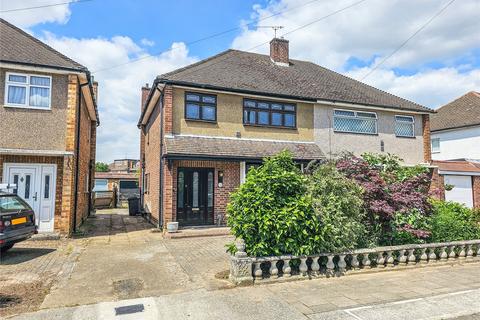 32 Gillian Crescent, Romford, RM2 6NU