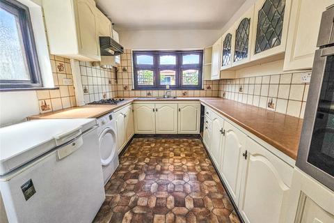 32 Gillian Crescent, Romford, RM2 6NU