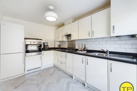 2 Albert Crescent, Hampton Vale, Peterborough, PE7 8JS