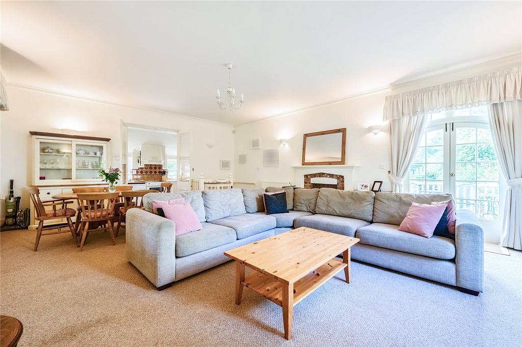 Cottage reception rm
