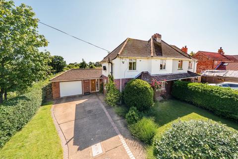 undefined, Hamlet House, Bransby, Lincoln, Lincolnshire, LN1