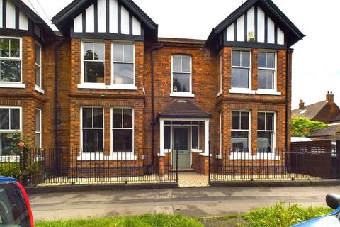 5 bedroom semi-detached house for sale, Salisbury Street,  Hull, HU5