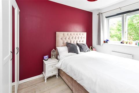 2 bedroom flat for sale, Talehangers Close, Bexleyheath, DA6