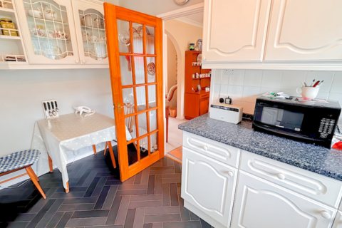 4 Catcheside Close, Whickham, Newcastle Upon Tyne, NE16 5RX