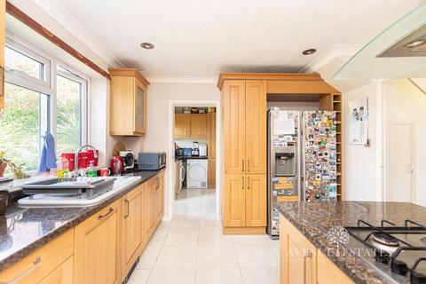 4 bedroom detached house for sale, Petersfield Road, Bournemouth BH7