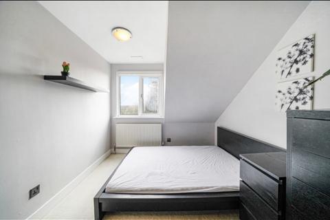 1 bedroom apartment to rent, Stanstead Road, London, SE23