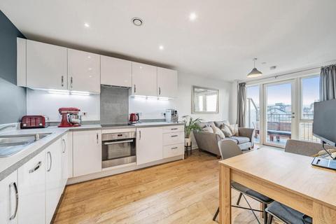 2 bedroom flat for sale, Adenmore Road, Catford