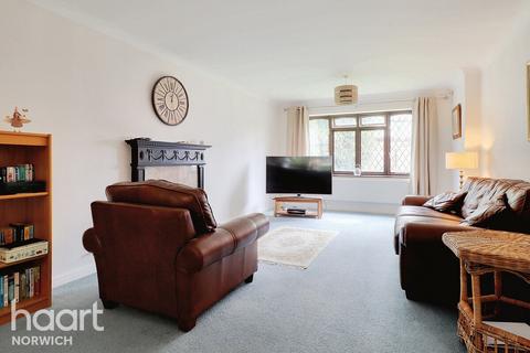 9 Altongate, Thorpe End, Norwich, NR13 5DY