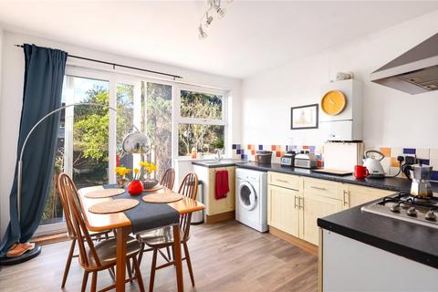 Flat B, 103 Poppleton Road, London, E11 1LS