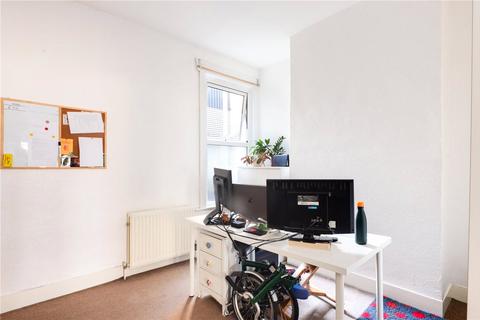Flat B, 103 Poppleton Road, London, E11 1LS
