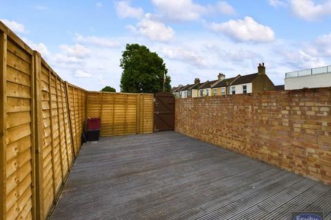 60 Park View Road, Welling, DA16 1RX