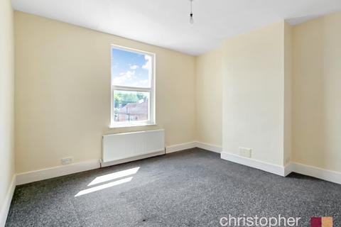69 Swanfield Road, Waltham Cross, EN8 7JP