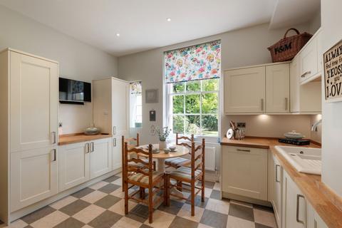 Flat 1, Bevere House Bevere Green, Bevere, Worcester, WR3 7RG
