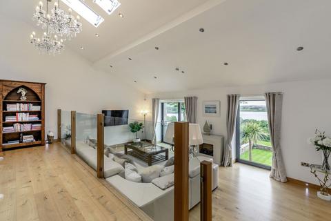 5 bedroom barn conversion for sale, Hollingworth Road, Littleborough, OL15 0AZ