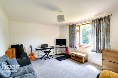 2 bedroom semi-detached house for sale, Cotmandene Crescent, Orpington