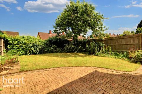 11 Cotmandene Crescent, Orpington, BR5 2RE