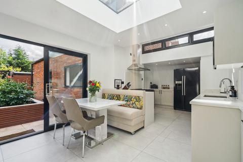 4 bedroom detached house for sale, High Road, Eastcote, Pinner HA5