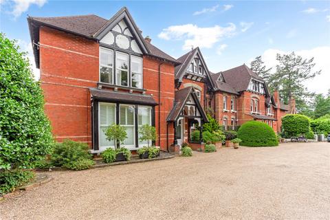 3 bedroom apartment for sale, Glenwood, Callow Hill, Virginia Water, Surrey, GU25