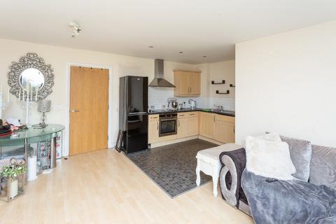 2 bedroom apartment to rent, Loates Lane, Watford, Hertfordshire, WD17