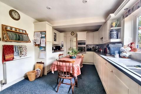 4 bedroom detached house for sale, Ludlow Road, Little Stretton SY6