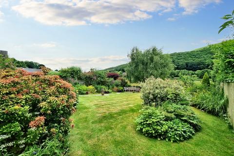 4 bedroom detached house for sale, Ludlow Road, Little Stretton SY6