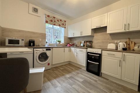 2 bedroom flat to rent, Mount Ephraim, Tunbridge Wells