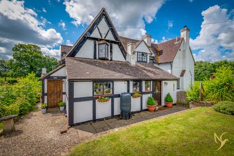 4 bedroom detached house for sale, Tewkesbury GL20