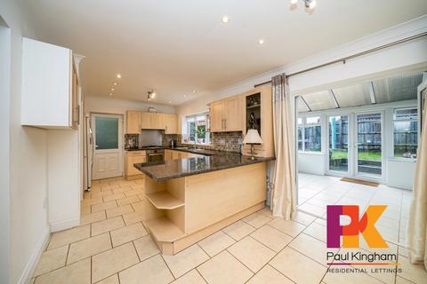 4 bedroom detached house to rent, Dunston Hill, Tring HP23