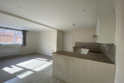 2 bedroom flat to rent, School Lane, Gillingham, Dorset, SP8