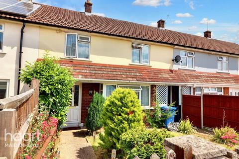 4 bedroom terraced house for sale, Anne Close, Maidenhead